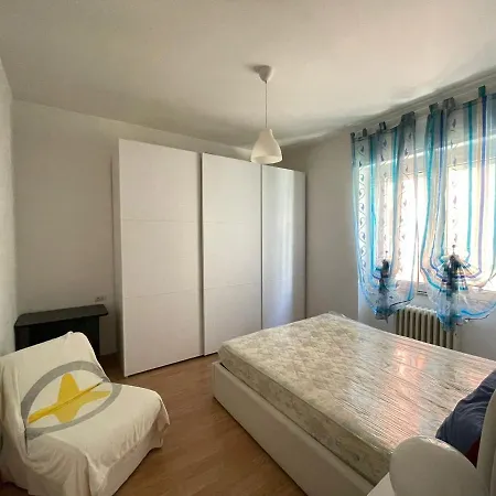 Ferienhaus Casa Vacanze Piazza Duca 3 Camere Da Letto *