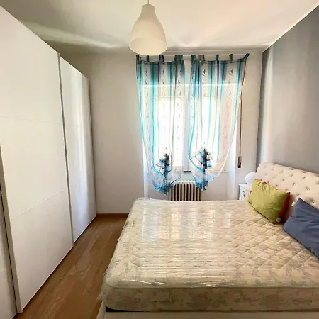 Casa Vacanze Piazza Duca 3 Camere Da Letto Ferienhaus